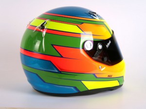helmade-helm-design-arai-formula-seitenansicht-bunt-neon-gruen-blauflakes