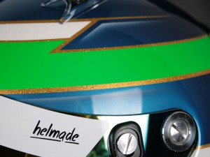 helmade-helmet-design-arai-style-detail-lining-neon-green-blue-metallic