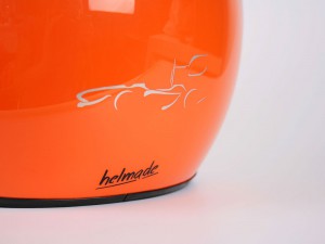 helmade-helmet-design-b2-Speed-formula-student-orange-silver-silhouette
