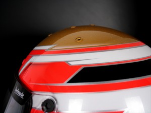 helmade-helmet-design-bell-formula-sideview-detail-goldflakes