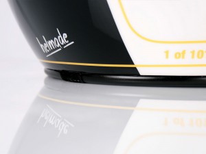 helmade-helmet-design-bell-bullitt-101-glemseck-exclusive-black-holoflakes-detail