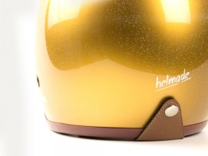 helmade-helmet-design-scooter-one-classic-gold-holoflake-logo