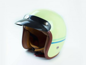 helmade-helmet-design-scooter-one-lines-pastel-yellow-sunny