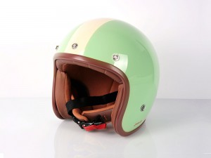 helmade-helmetdesign-fifty-fifty-pastel-pistaccio-vanilla